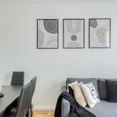 Maison 8 Personnes - Parking - Metro 7 Et Rer B A 6 Minutes La Courneuve Esterno foto